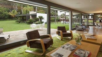 Sam Simon's $18M Pacific Palisades Estate Includes a Case Study Home