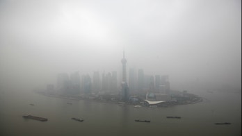 Hospital in southwest China opens smog clinic