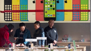Apple reaches iPhone deal with China's largest carrier