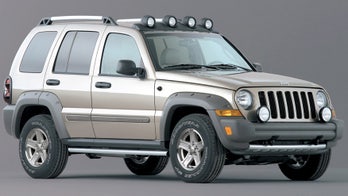 Safety agency says Chrysler recall too slow