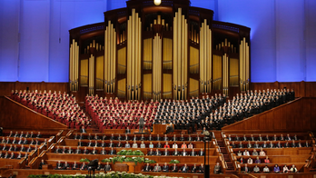 Some Mormons await guidance on political rifts at conference