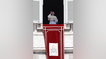 Pope laments "persecutions" of Rohingya Muslims in Myanmar