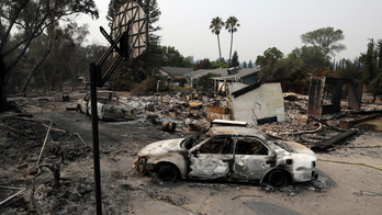 The Latest: California wildfire destroys over 650 homes