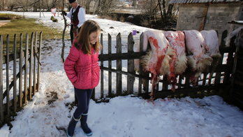 AP PHOTOS: Bosnian Serbs observe Christmas as ancient ritual