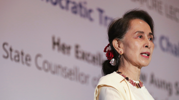 Aung San Suu Kyi defends policies toward Rohingya Muslims