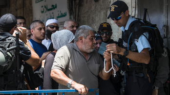Analysis: Jerusalem shrine crisis hardens leaders' positions