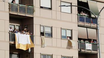 Pope encourages mobster-plagued town to take law's side