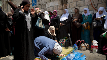 Jerusalem Palestinians find voice through prayer protests