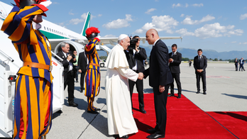 Pope, in Geneva, says Christians can work together on peace