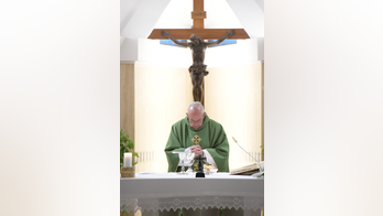 Pope offers condolences for Texas church shooting