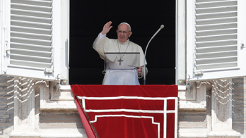 Pope's remedy to those seeking scandal: prayer and silence