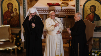Pope reaches out to familiar Ukrainian Catholic community