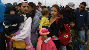 Venezuelan official to crash UN meeting on migrant crisis