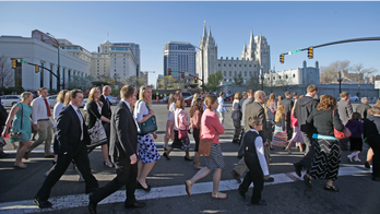 Mormon church now allows female employees to wear pants