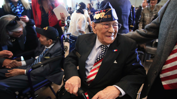 Filipino WWII veterans awarded Congressional Gold Medal