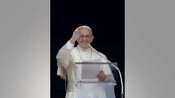 Pope prays for peace in Central African Republic