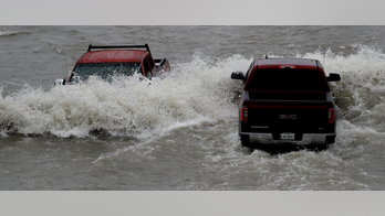 Heavy rains bring floods to areas of Texas hit by Harvey