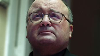Vatican investigator meets with Chilean sex abuse victims