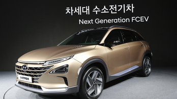 Hyundai unveils new fuel cell SUV with longer travel range