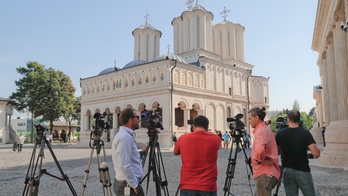 Romania: bishop involved in "sex tape" scandal resigns