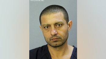 Former Muslim charged with making bomb threat to mosque