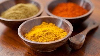 Curry may help in fight against bowel cancer, study finds