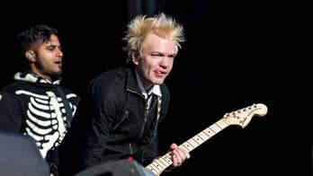 Sum 41's Deryck Whibley Selling $2.8M Pad in Sherman Oaks