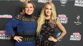 Kelly Clarkson addresses Carrie Underwood feud rumors
