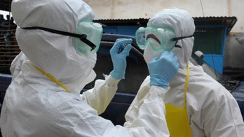 Senegal blocks Ebola aid flight, imposes travel curbs