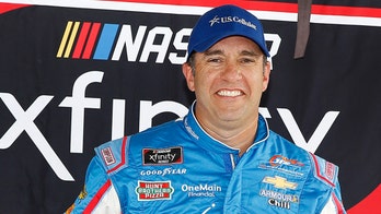 NASCAR's Elliott Sadler retiring to spend more time with his family