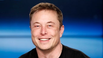 Elon Musk rants against media on Twitter, proposes website to rate journalists