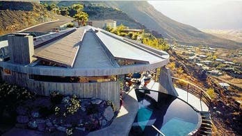 In Need of a Savior, Iconic Elrod House in Palm Springs in Foreclosure