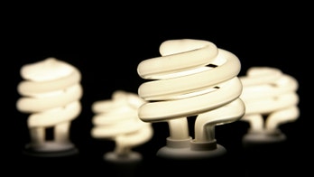 Energy efficient light bulbs could pose UV-risk to skin, trigger migraines