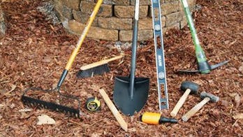 How to Build a Fire Pit -- the Hottest New Addition to Your Yard