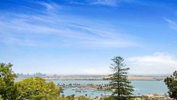 Life on the Hill: San Diego Home Comes With Its Own Funicular