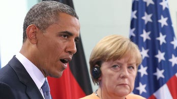 US reportedly weighs ending spying on allied heads of state