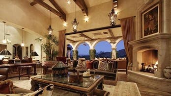 Unlock the Buyer Within: Tony Robbins Lists $4M La Quinta Mansion