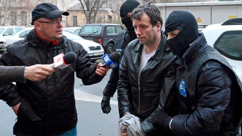 'Guccifer' casts doubt on Obama administration's Russia hacking claims