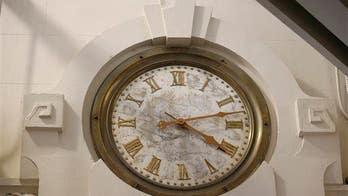 How using a clock may help you lose weight