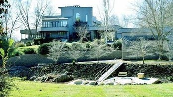 Billionaire Mogul Wayne Huizenga Selling $3.9M Tennessee Retreat