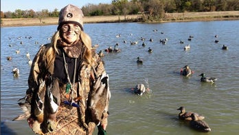 Hunter forced to defend her lifestyle after receiving death threats