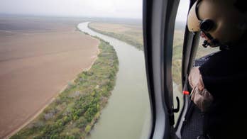 White House reportedly puts thousands of deportation cases on hold