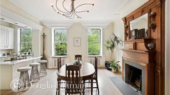 Actor Alan Cumming Selling 'Super Charming' Apartment in NYC