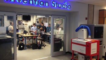 Enthusiasts fuel 'new industrial revolution'