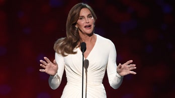 iPhone's Siri knows Caitlyn Jenner's name