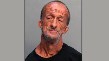 Armless Miami man charged with stabbing Chicago tourist