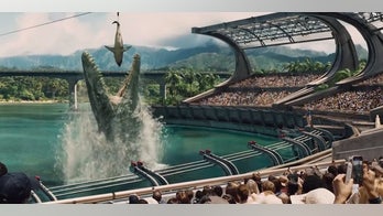 'Jurassic World' guesses on dinosaur sounds, experts say