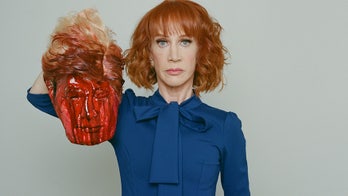 Kathy Griffin apologizes for photo shoot with bloodied Trump mask, says she 'went too far'