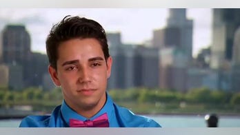 American Idol: Lazaro Arbos Stuns as Stuttering Vanishes When Singing