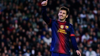 Soccer Round Up: Messi Pursues the Ballon d'Or, Suárez has a Hand Ball Mishap